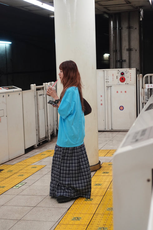 チェックスリットボタンスカート